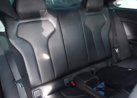 2016 BMW M4 z USA, uszkodzony, nr VIN WBS3R9C55GK337821